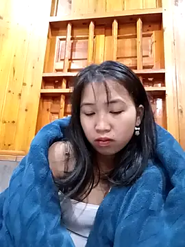 Snapshot of susie_min chatting on December 1, 12:48 am susie min online show from December 1, 12:48 am