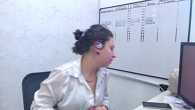 Alice Sinclair  online show from November 24, 12:38 pm