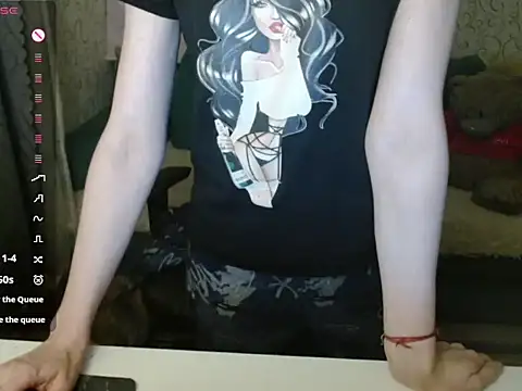   Katherine    online show from November 22, 3:22 pm