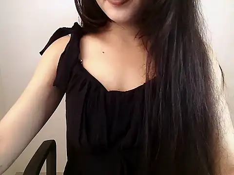 Snapshot of kavya_006 chatting on November 22, 6:45 am kavya 006 online show from November 22, 6:45 am