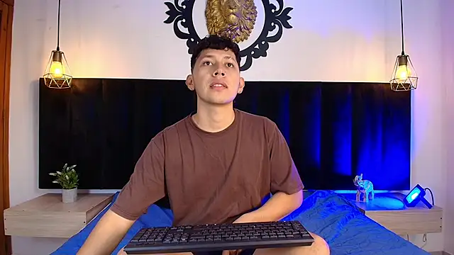 Snapshot of Abeel_Ordaz chatting on November 24, 7:13 pm Abeel Ordaz online show from November 24, 7:13 pm