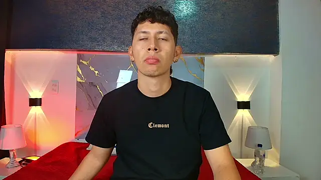 Snapshot of Abeel_Ordaz chatting on November 27, 6:54 pm Abeel Ordaz online show from November 27, 6:54 pm