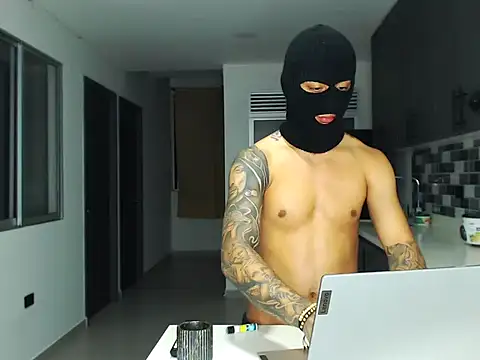 master Tripa online show from November 27, 11:51 pm