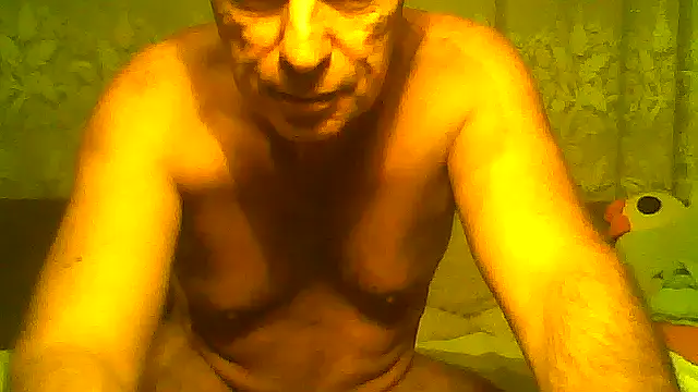 Pneuhammer online show from November 26, 10:00 pm