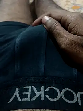 yuvrajpandey online show from December 4, 10:18 pm