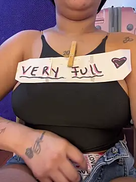 Snapshot of Brunette_Dirty_0limits chatting on December 13, 7:53 pm Brunette Dirty 0limits online show from December 13, 7:53 pm