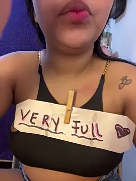 Snapshot of Brunette_Dirty_0limits chatting on December 14, 8:46 pm Brunette Dirty 0limits online show from December 14, 8:46 pm