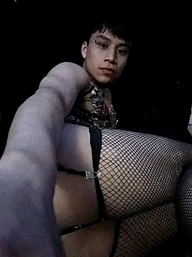 Emma mattson online show from November 29, 7:11 am