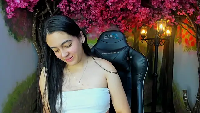 Teasybabe online show from November 24, 11:10 am