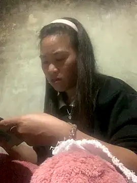 hotel222 online show from November 22, 1:32 pm