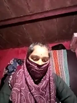 Qxsoni online show from November 23, 2:17 pm