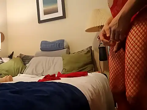 Snapshot of MasochSissy4U chatting on November 22, 3:11 pm MasochSissy4U online show from November 22, 3:11 pm