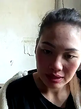 lynae-0 online show from November 23, 4:45 am