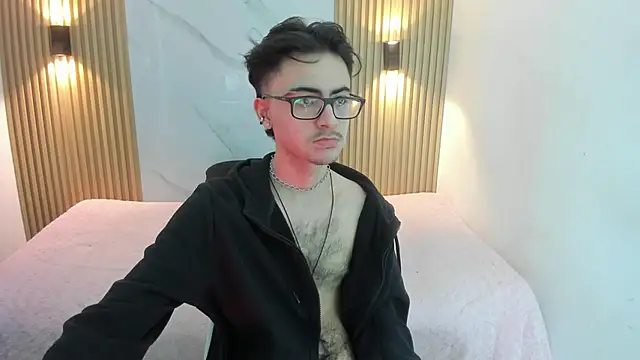 Im Dayros online show from November 25, 10:10 pm