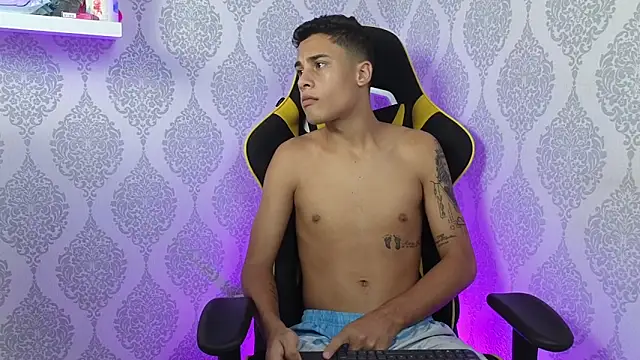 The big twink x online show from November 25, 7:47 pm