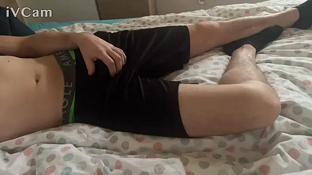 Snapshot of nightbound99 chatting on December 14, 12:10 pm nightbound99 online show from December 14, 12:10 pm