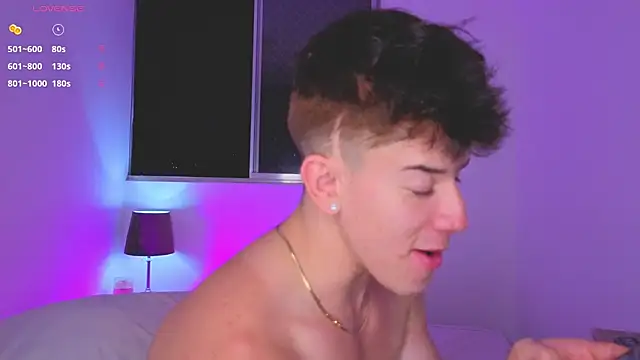 Maxx cooper online show from November 26, 12:00 am