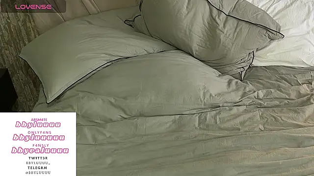 bbyluuuuu online show from December 21, 10:39 pm