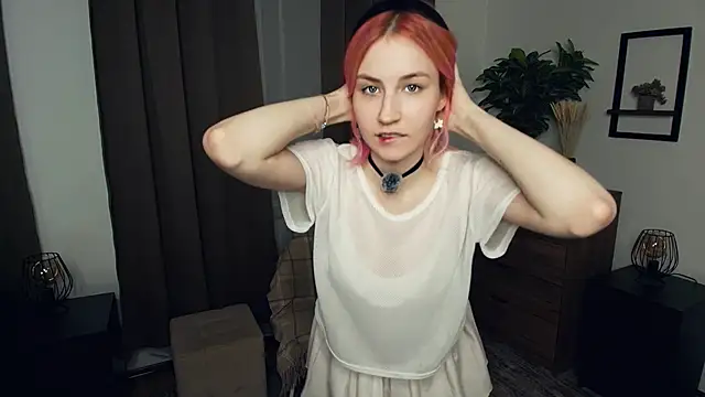 JenaePilkenton online show from December 3, 8:45 am