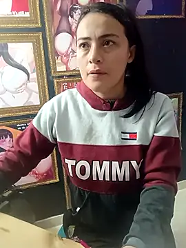 Paige Turner  online show from November 27, 11:34 am