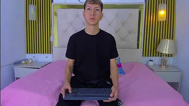 sammysex- online show from November 25, 6:24 am