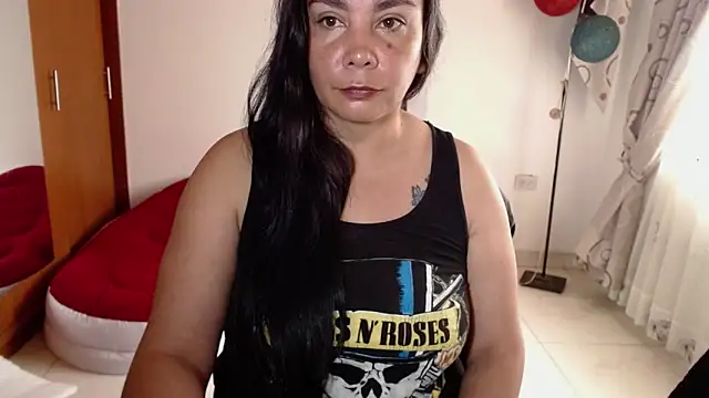 vivian-milf online show from November 25, 1:55 pm