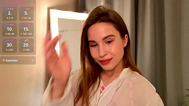 RoyalLina online show from December 3, 9:24 pm