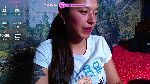 luanablood online show from November 26, 4:30 pm