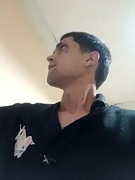 KingWhitexxx online show from November 30, 1:42 am