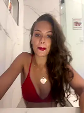 LilyGoldd online show from December 16, 8:25 pm