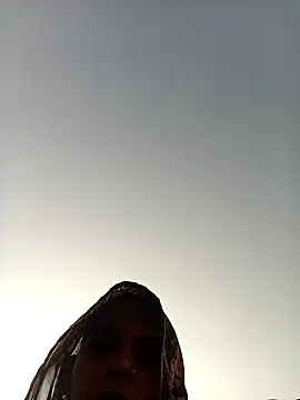 Snapshot of Shivani555 chatting on November 30, 7:45 am Shivani555 online show from November 30, 7:45 am