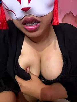 Julia Sari00 online show from November 27, 6:43 pm