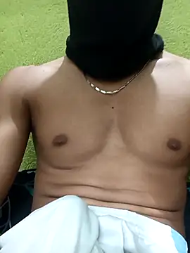 varunteen2001 online show from November 28, 12:41 pm