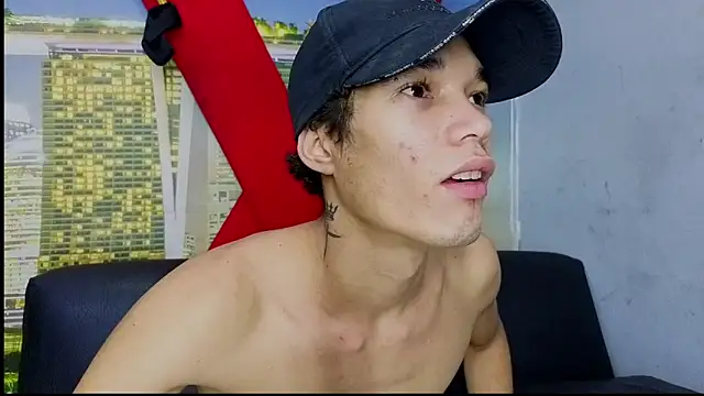 Snapshot of Melanny-hot-tonny chatting on November 30, 3:54 am Melanny-hot-tonny online show from November 30, 3:54 am