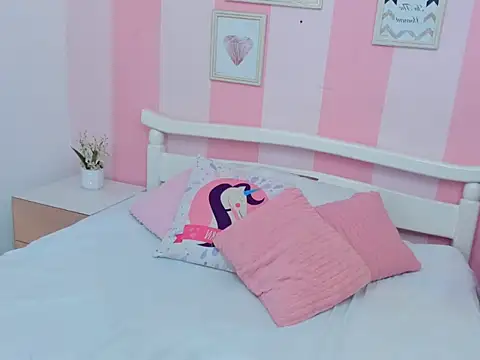 Amaia Monroe online show from December 1, 9:42 pm