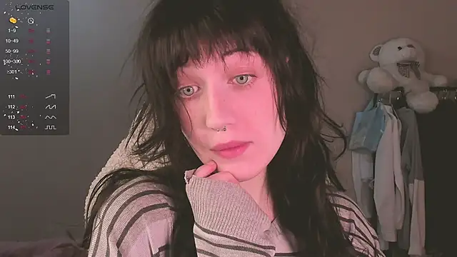 MePretty online show from October 21, 5:24 pm