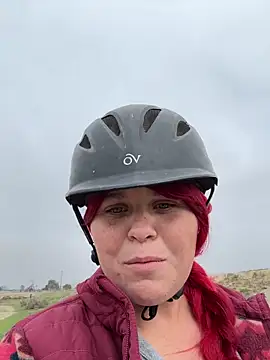 Snapshot of WattledFourth chatting on November 30, 7:40 pm WattledFourth online show from November 30, 7:40 pm