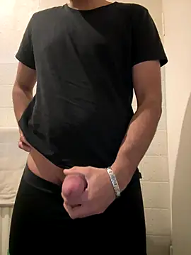 B7874 online show from November 30, 7:51 pm