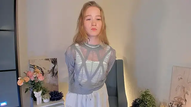 MaireLanda online show from December 17, 5:24 am