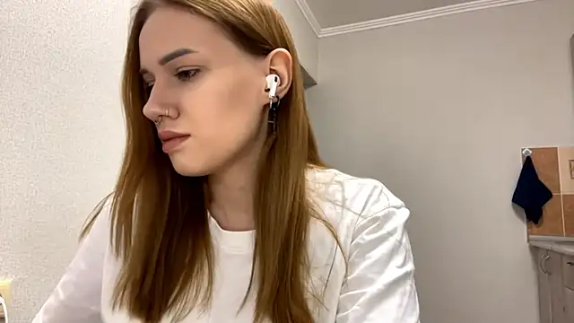 BerrySonya online show from December 2, 9:36 am