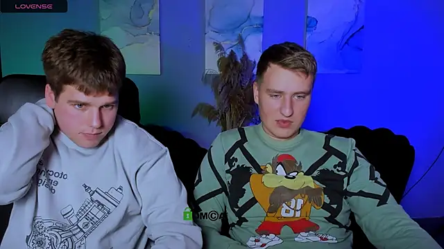 Snapshot of derek_hawk_ chatting on December 5, 10:13 am derek hawk online show from December 5, 10:13 am