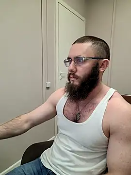 Snapshot of Ant_Power chatting on December 4, 10:57 am Ant Power online show from December 4, 10:57 am