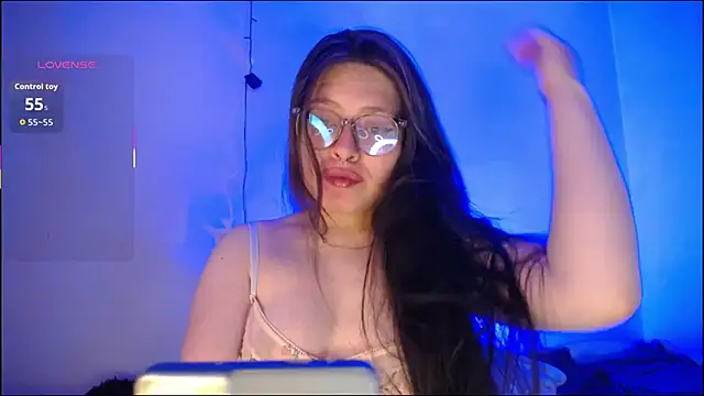 Usagi-- online show from December 3, 12:51 am