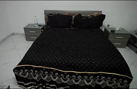 perlaa777 online show from December 22, 10:29 pm