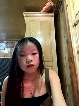 Heni-a online show from December 4, 2:21 am