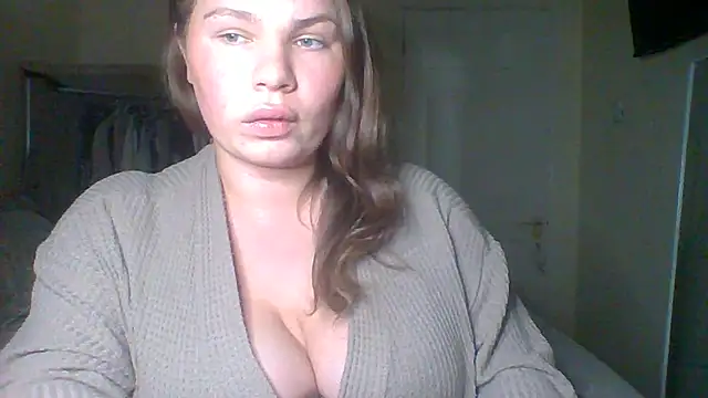 Snapshot of GEMMARMALADE chatting on December 3, 3:32 pm GEMMARMALADE online show from December 3, 3:32 pm