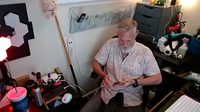 FeNyx Flayme online show from December 17, 7:03 am