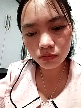 Maimey2x online show from December 3, 3:54 pm