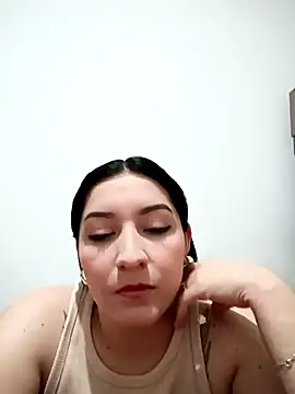 jade nevez9090 online show from December 4, 2:54 am