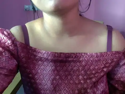 Bad girl kayraa  online show from December 15, 8:51 am